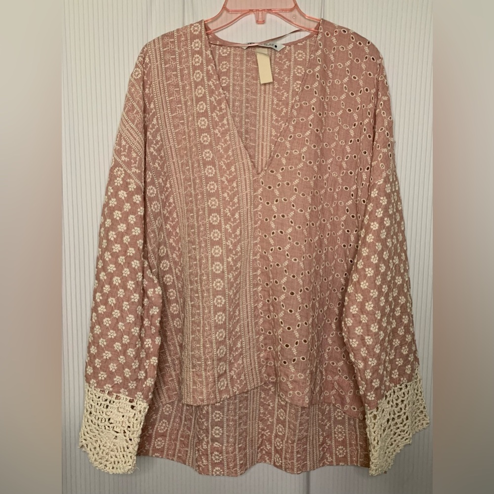 Zara Tunic High Low Hem Crochet Cuffs Embroidered Eyelet Fabric V-neck Small
